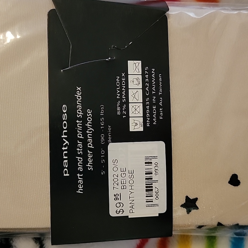 HEART & STAR SPANDEX SHEER PANTYHOSE - Picture 2 of 3